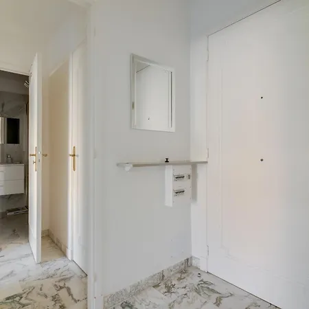 Apartment Superb 1 Bedroom - Close To Croisette